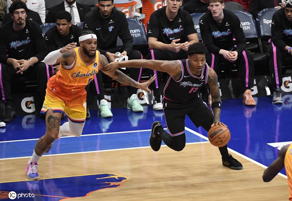 希罗35+9+9克尼普尔27分 热火力克黄蜂迎四连胜